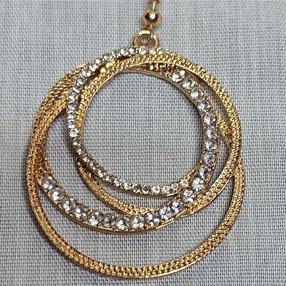 Paparazzi Elegantly Entangled earrings - Picture 6 of 6